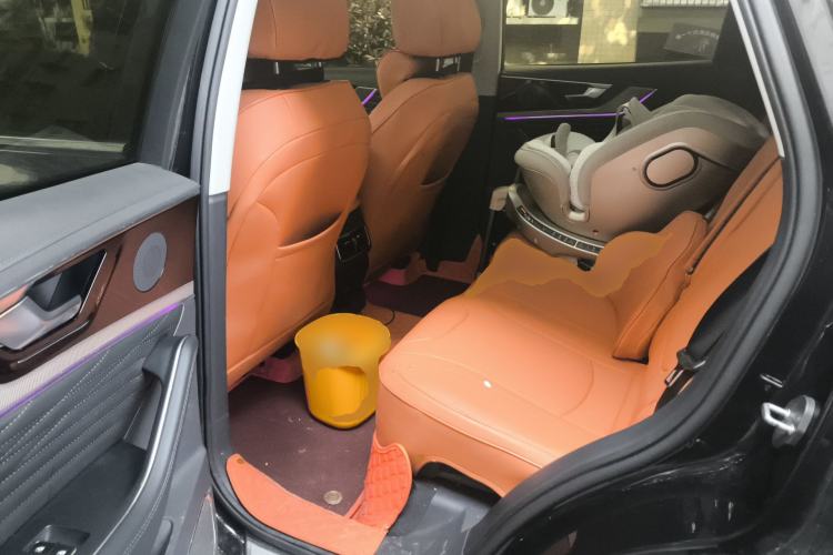 Used Hongqi HS5 2022 Revised Version 2.0T Smart Connect Flagship Edition
