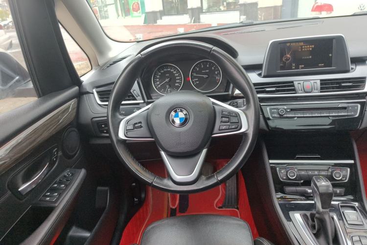 Used BMW 2 Series Active Tourer 2014 220i Luxury Design Package Steering Wheel