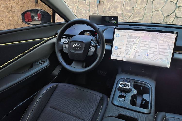 Used Toyota bZ5 2025 Model 550 PRO Smart Driving Edition Interior 7