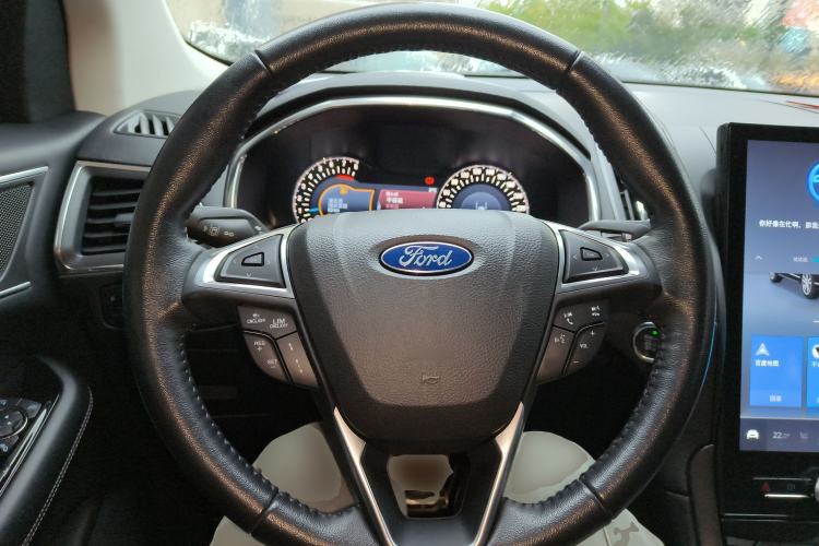 Used Ford Edge 2020 EcoBoost 245 Two-Wheel Drive Titanium 7-Seater
