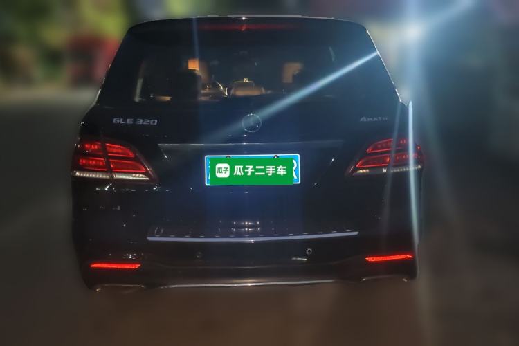 Used Mercedes-Benz GLE 2018 GLE 320 4MATIC Dynamic Edition Collector's Edition
