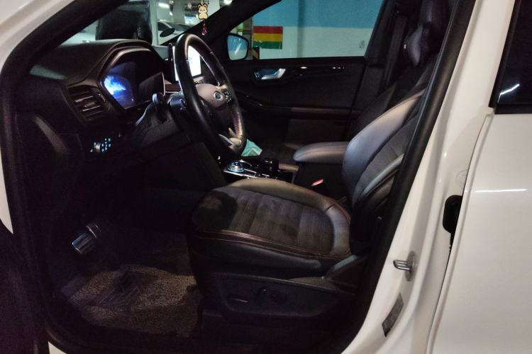 Used Ford Escape 2020 EcoBoost 245 Four-Wheel Drive ST-LINE Deluxe Edition
