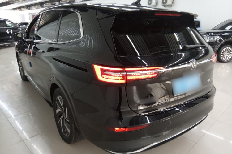 Used Volkswagen Viloran 2023 Facelift 330TSI Luxury Edition
