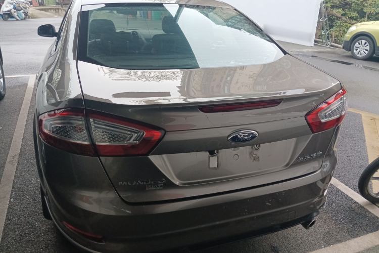 Used Ford Mondeo 2013 2.3L Luxury Model