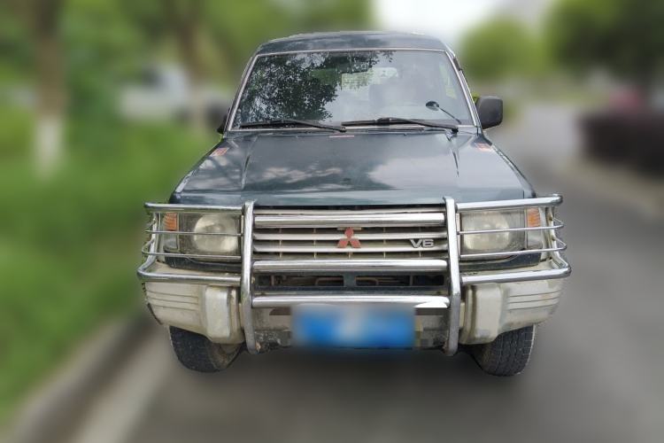 Used Leopaard 6481 2009 2.2L Manual 4x4
