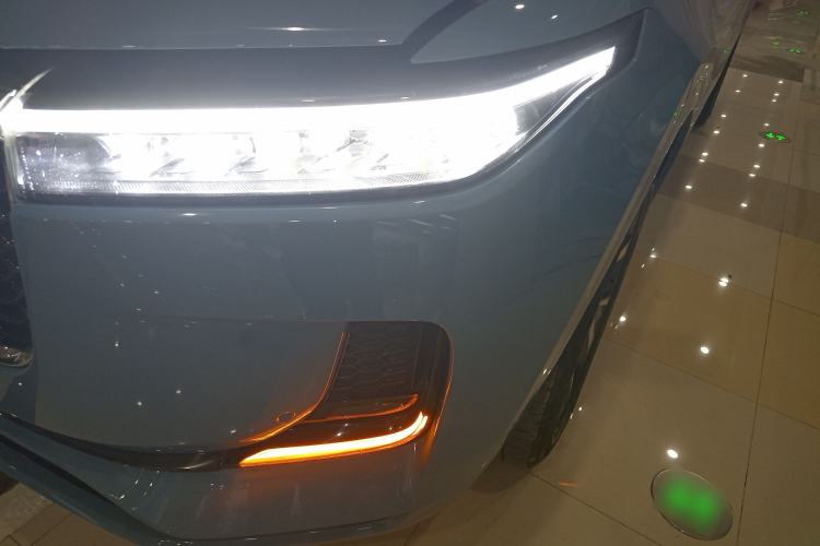 Used Li Auto ONE 2021 Extended-Range 6-Seater Version
