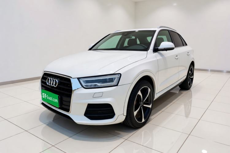Used Audi Q3 2018 30th Anniversary Edition 30 TFSI Fashion Model Guazi used car, China used car export, Used car for sale, Used cars, Cheapest cars for sale