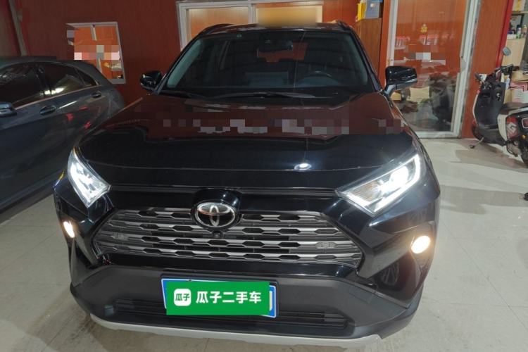 Used Toyota RAV4 2020 2.0L CVT Two-Wheel Drive Prestige Edition