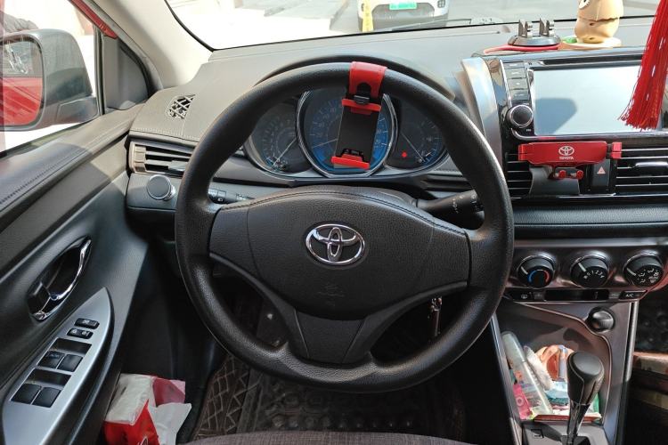 Used Toyota YARiS L Zhi Xuan 2014 1.3E Automatic Charm Edition
