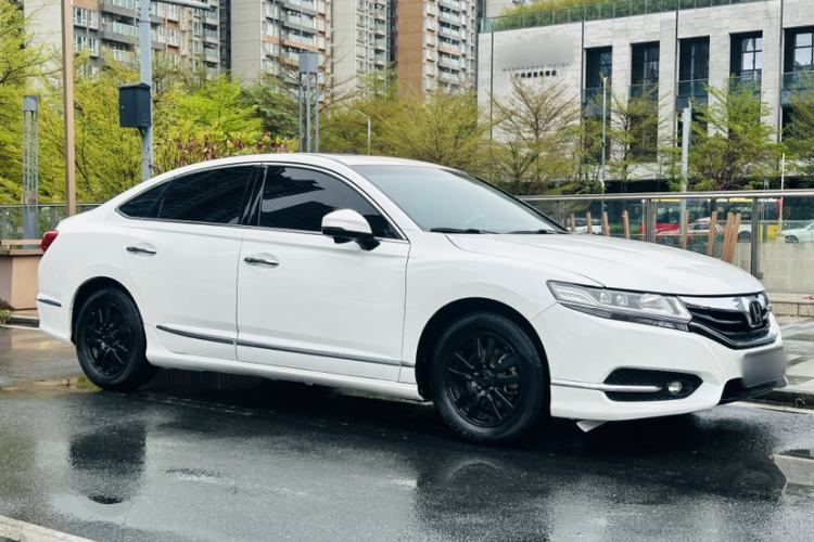 Used Honda Spirior 2017 2.0L Comfort Edition
