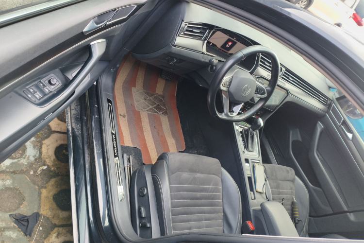 Used Volkswagen Magotan 2020 330TSI DSG Luxury Edition Driver Seat