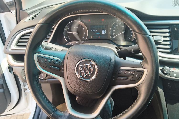 Used Buick Excelle GX 2019 18T Automatic Connected Elite Model China V Standard Steering Wheel