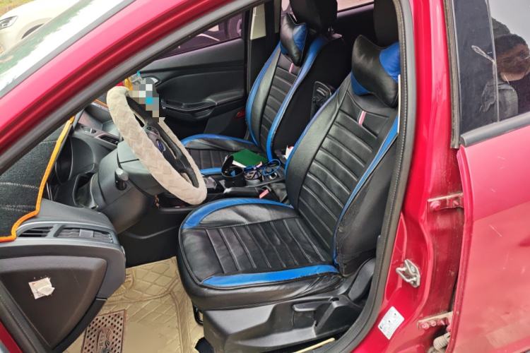 Used Ford Focus 2012 Hatchback 1.6L Automatic Fashion Edition