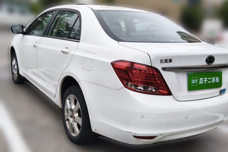 Used BYD e5 2016 300 Luxury Edition