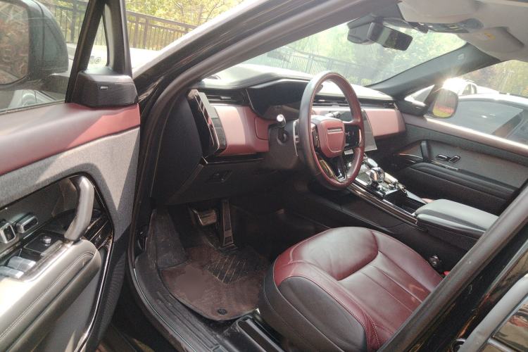 Used Land Rover Range Sport 2023 400PS Dynamic SE Driver Seat