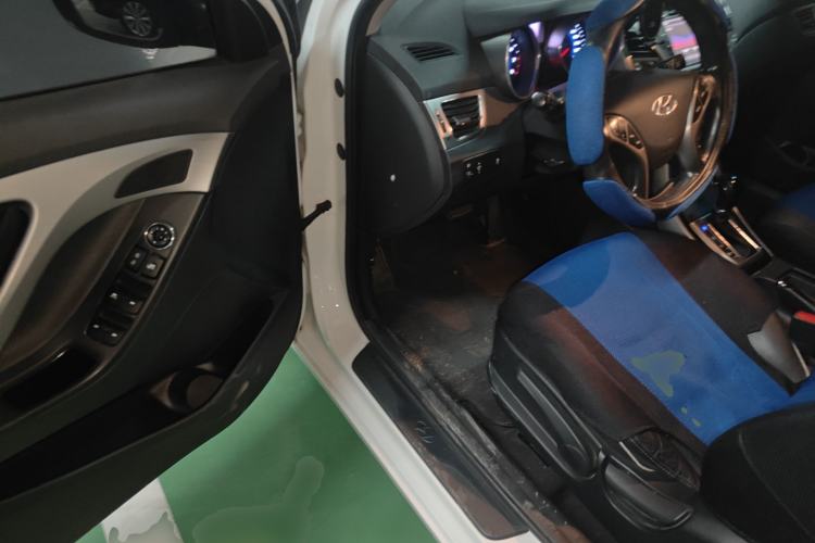 Used Hyundai Elantra (5th Generation / Langdong) 2012 1.6L Automatic Prestige Model Driver Seat