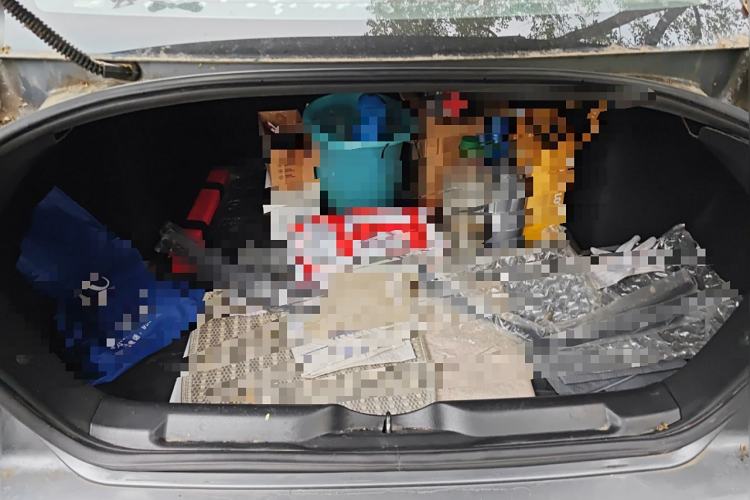 Used Citroen C-Quatre 2010 Sedan 1.6L Manual Shangle Version
