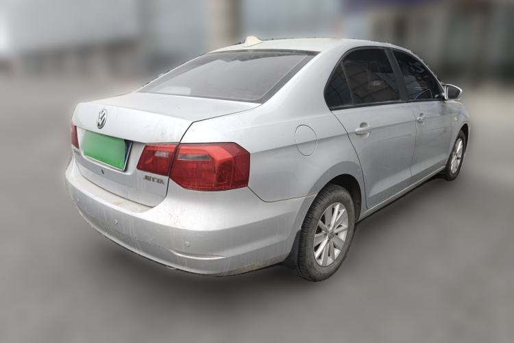 Used Volkswagen Jetta 2015 1.4L Manual Fashion Model