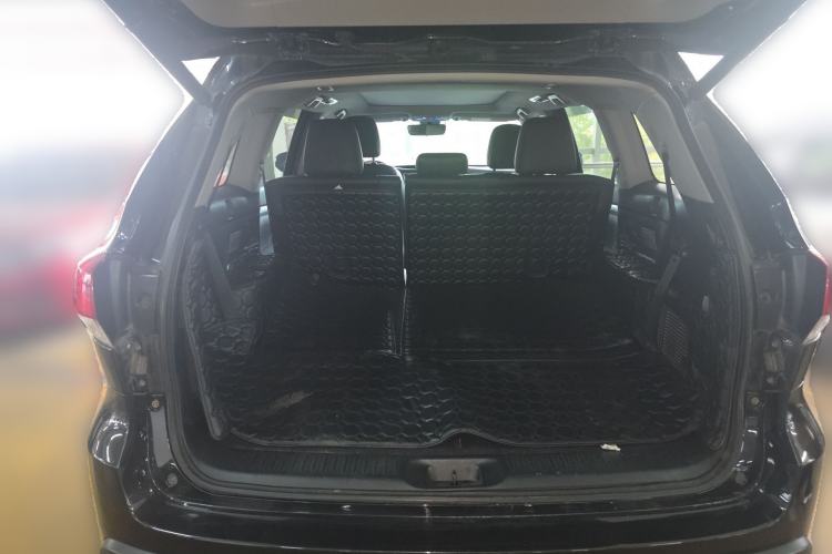 Used Toyota Highlander 2018 2.0T Four-Wheel Drive Prestige Version 7 Seats China VI Standard Trunk