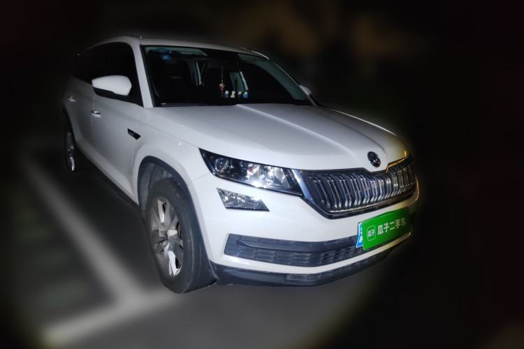 Used Skoda Kodiaq 2018 Facelifted TSI330 5-Seater Two-Wheel-Drive Comfort Edition
