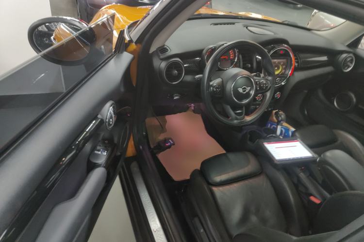 Used MINI MINI 2014 2.0T COOPER S Fun
