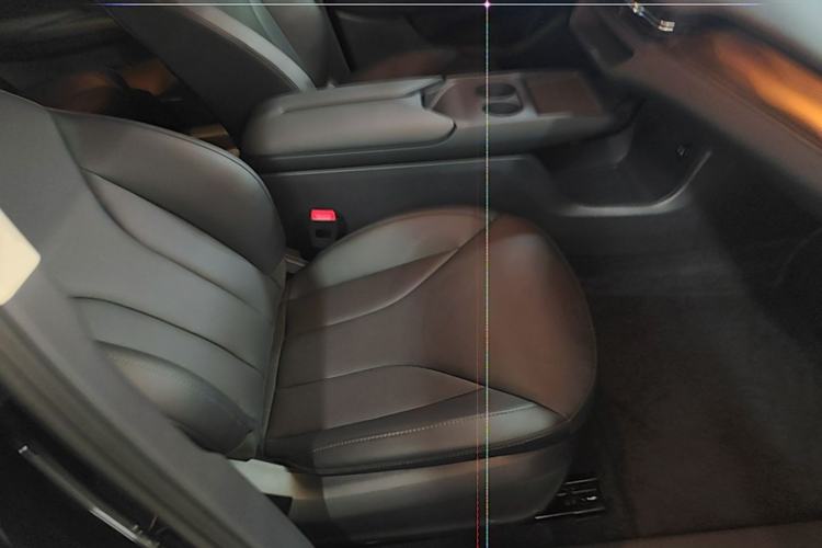 Used Hongqi E-QM5 2025 610 km PLUS