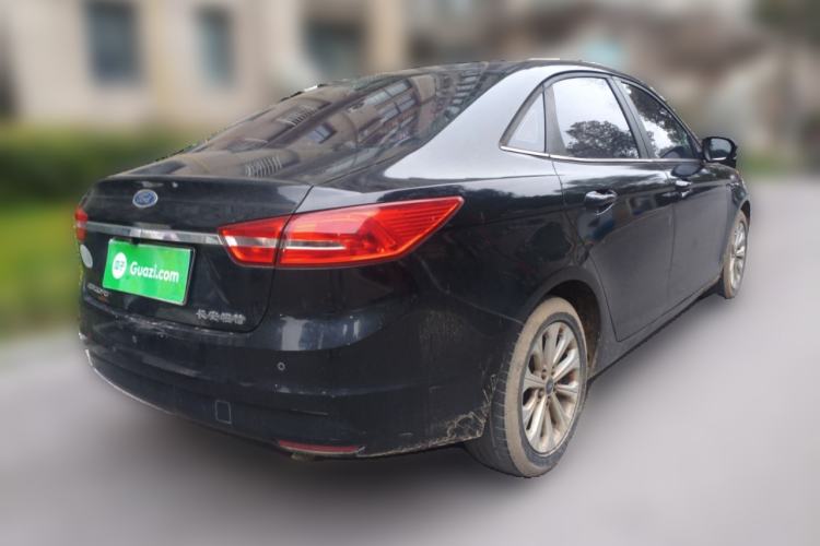 Used Ford Escort 2015 1.5L Automatic Fashion Model Rear Right 45 Deg