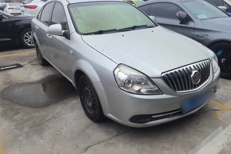 Used Buick Excelle 2015 1.5L Automatic Classic Model
