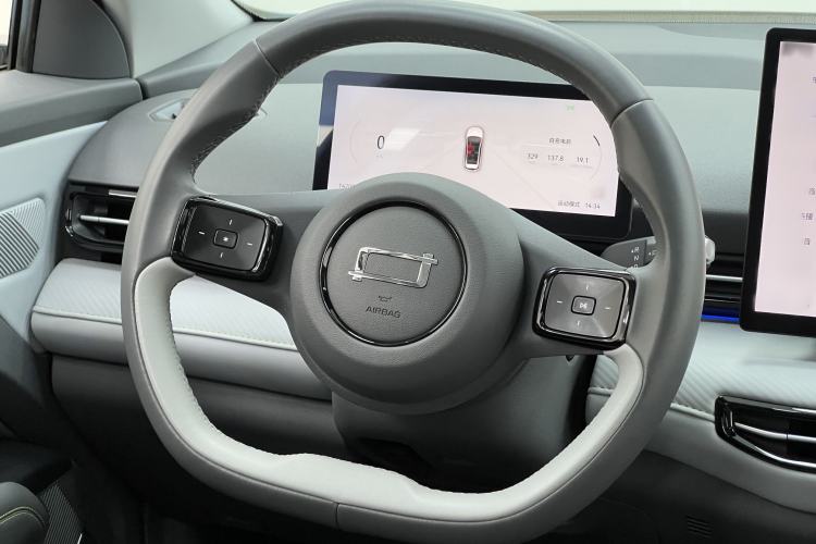 Used Bestune Yueyi 03 2025 565km Premium Edition Steering Wheel