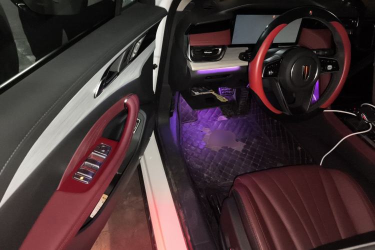 Used Hongqi H5 2025 2.0T Automatic Flag Edition – 500 000 Units Commemorative Version
