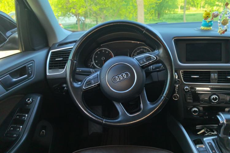 Used Audi Q5 2015 40 TFSI Technology Edition
