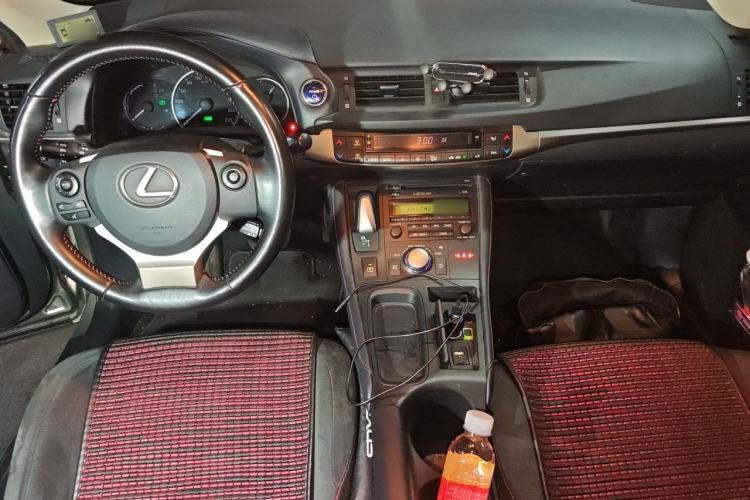 Used Lexus CT 2017 CT200h Elite Edition Solid Color China V Standard