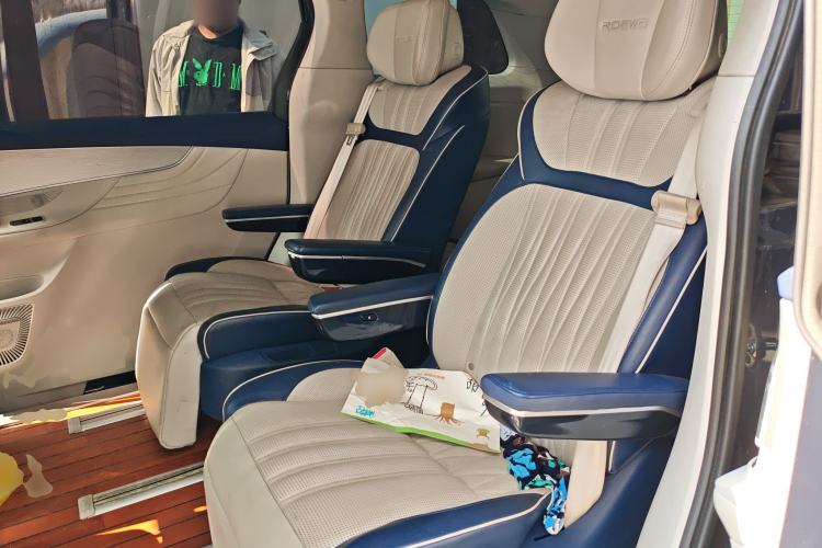 Used Roewe iMAX8 2022 400TGI Celebration Edition
