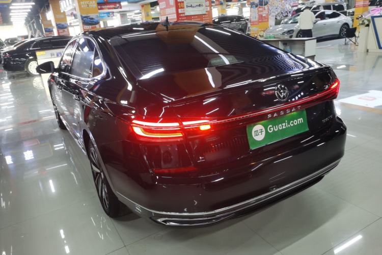 Used Volkswagen Passat 2023 330TSI Prestige Edition