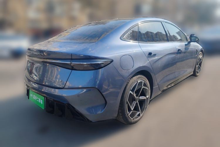 Used BYD Seal 2022 700 km Long-Range Rear-Wheel-Drive Version
