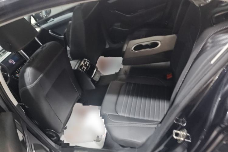 Used Volkswagen Magotan 2020 280TSI DSG Comfort Edition Left Rear Seat