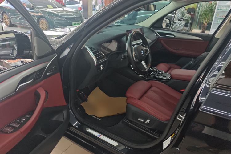 Used BMW iX3 2022 Leading Type Driver Seat