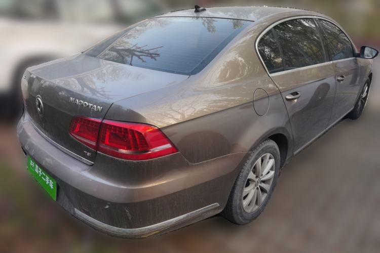 Used Volkswagen Magotan 2013 1.8TSI Luxury Model Rear Right 45 Deg