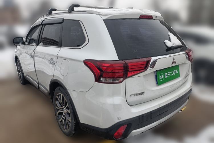 Used Mitsubishi Outlander 2018 2.4L 4x4 Elite Edition 5 Seats
