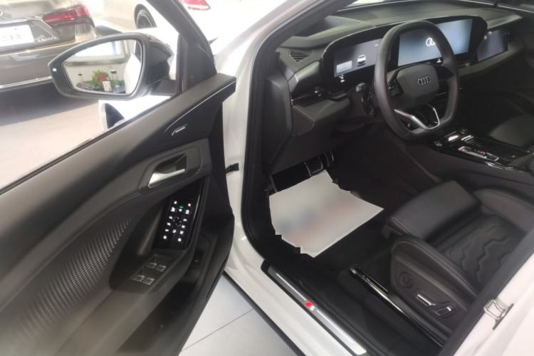 Used Audi Q6L e-tron 2026 First Launch Navigation Edition