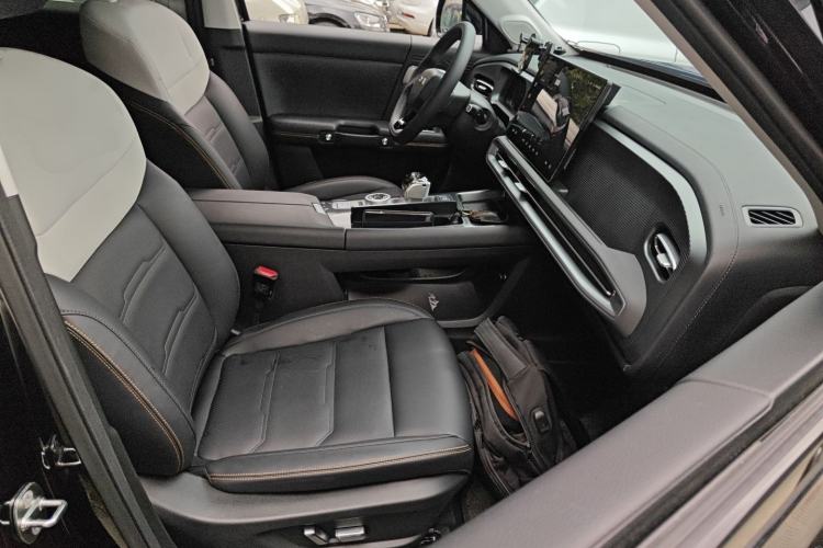 Used BAIC Off-Road BJ30 2024 1.5T Magic Electric Drive Advanced Version
