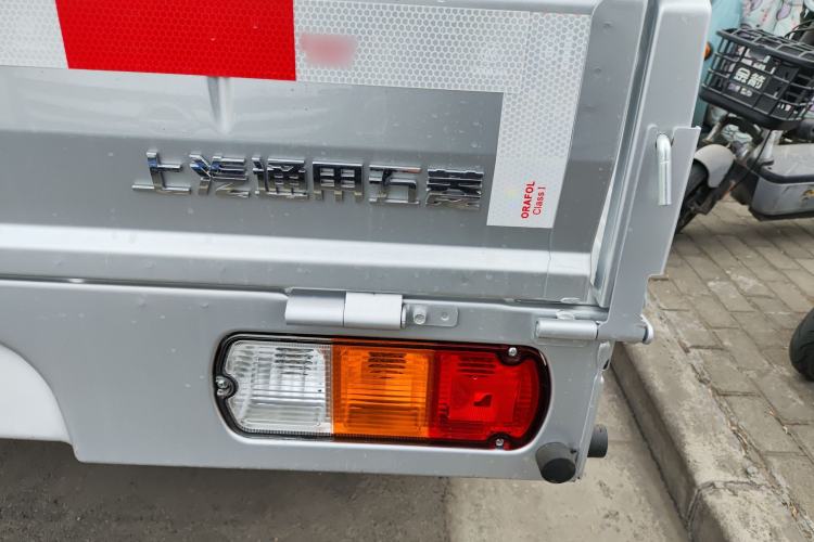 Used Wuling Rongguang Small Truck 2023 1.5L Single-Row LAR