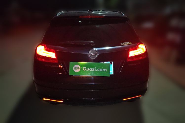 Used Opel Insignia 2013 2.0T Four-Wheel Drive Sport Model
