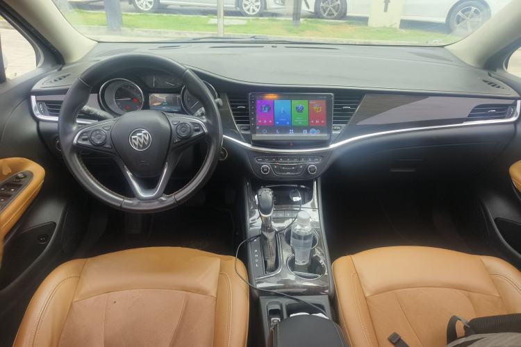 Used Buick Verano 2015 Sedan 20T Dual-Clutch Flagship Model Center Console