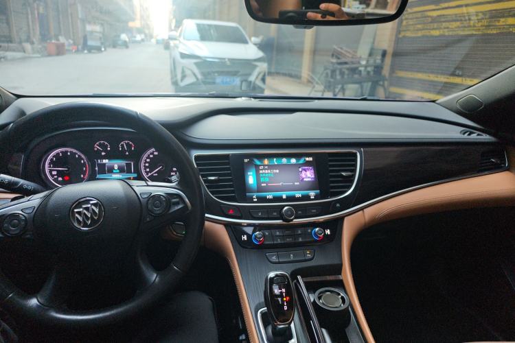 Used Buick LaCrosse 2018 28T Elite Edition
