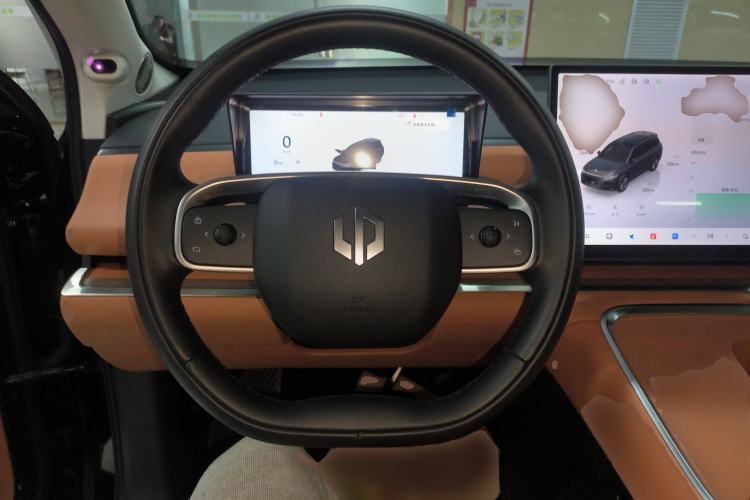 Used Leapmotor C16 2026 Extended-Range 280 LiDAR Zhizun Edition 6 Seats
