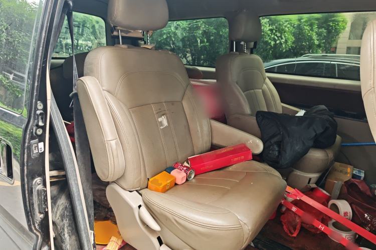 Used FORTHING Lingzhi 2018 M5L 1.6L 7-Seater Luxury Model Left Rear Seat