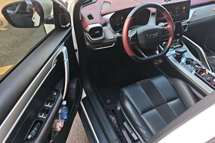 Used Geely Auto Coolray New Energy 2022 1.5T ePro 85KM Starry Edition Driver Seat