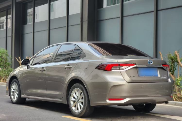 Used Toyota Corolla 2021 Dual-Motor 1.8L E-CVT Elite Edition Exterior 8