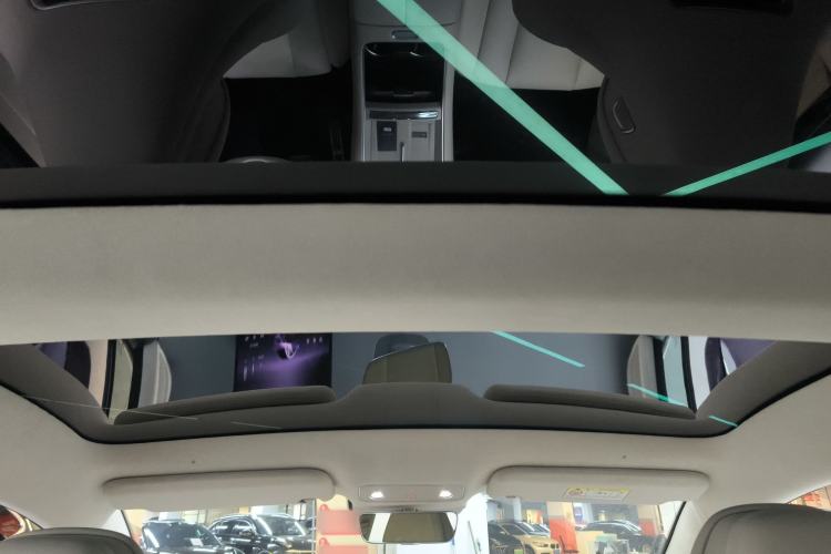 Used Hima Luxeed S7 2024 Max+ Rear-Drive Ultra-Range Intelligent Driving Edition Headliner